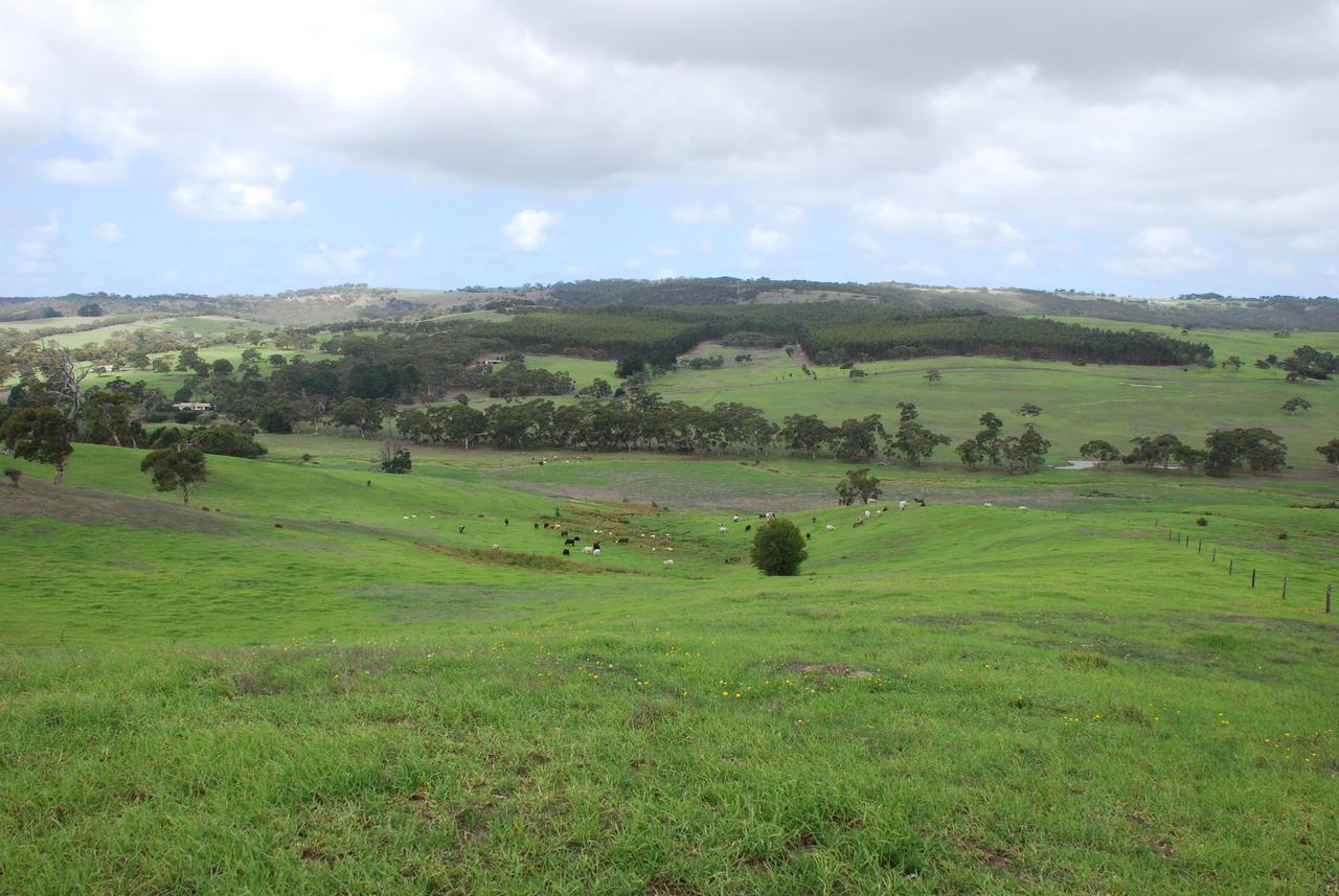 Back Valley Farmstay Bed And Breakfast Victor Harbor Exterior foto